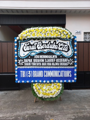 Papan Bunga Duka di Banyuasih